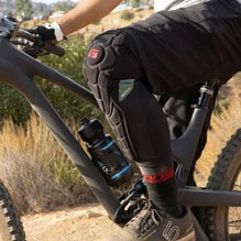 G-FORM Pro Rugged Knee Shin Black
