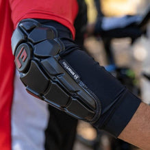 G-FORM Pro-X3 Elbow Guard Gray
